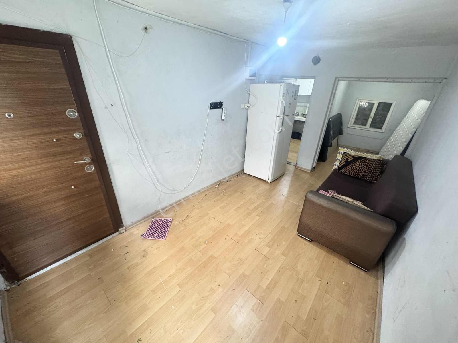 Altın Emlak'tan Merkezi Konumda Kismi Eşyalı 1+1 Kiralık Daire - Görsel 9