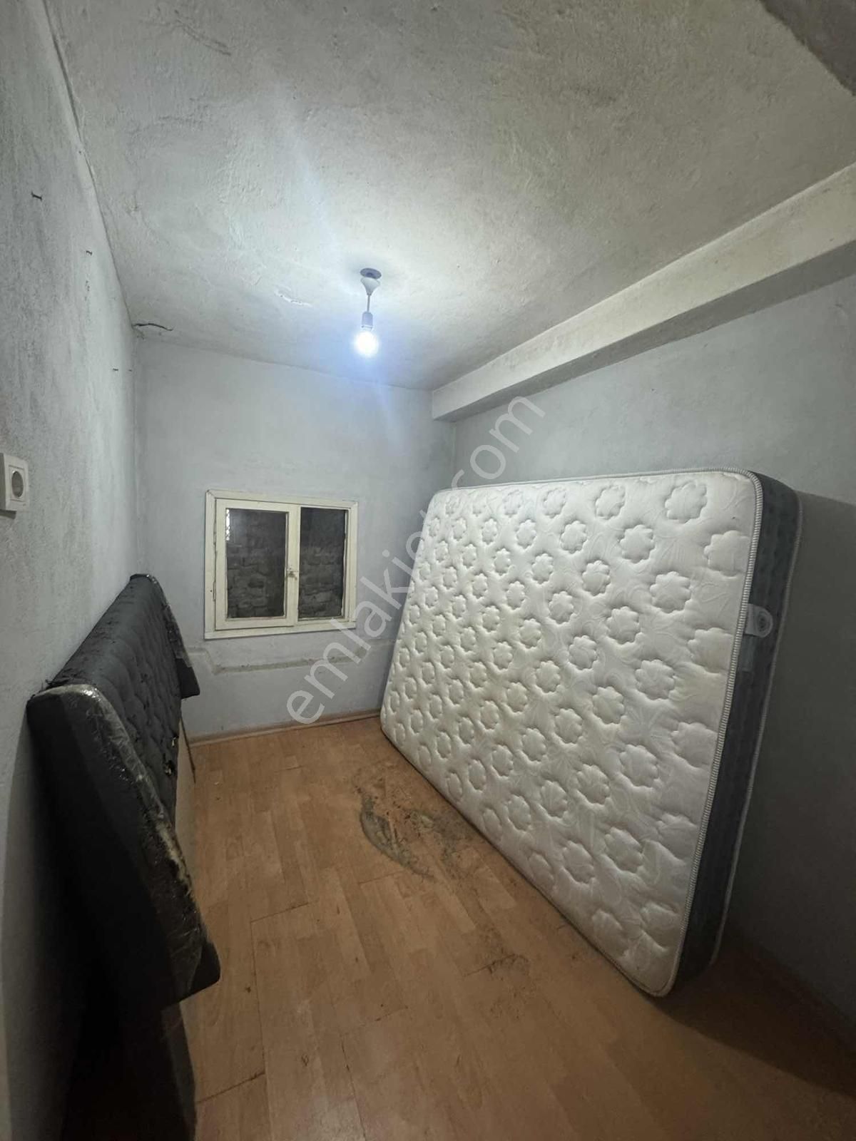 Altın Emlak'tan Merkezi Konumda Kismi Eşyalı 1+1 Kiralık Daire - Görsel 8
