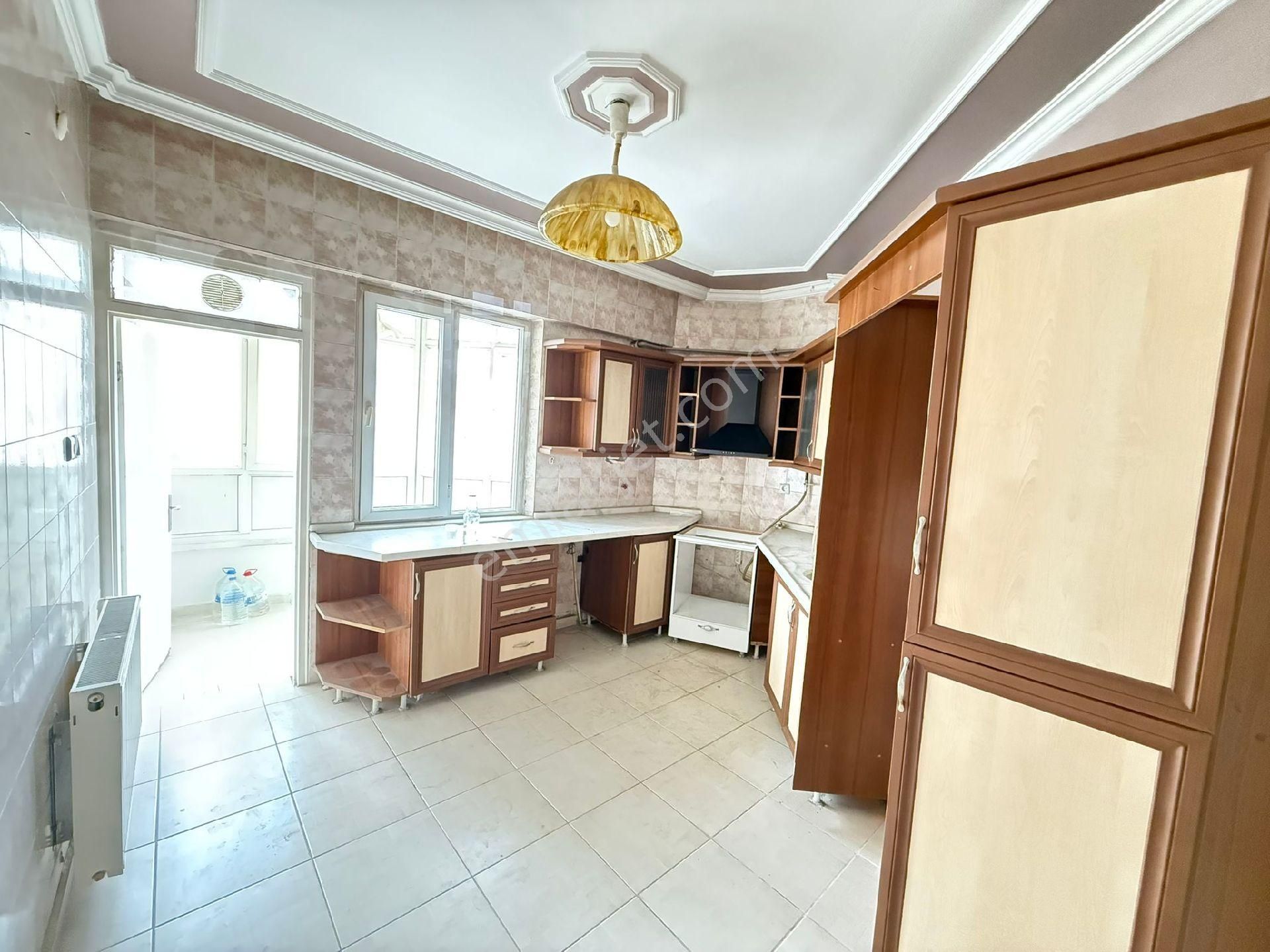 Cadde Seyran Emlaktan Satılık 4+1 - Görsel 19