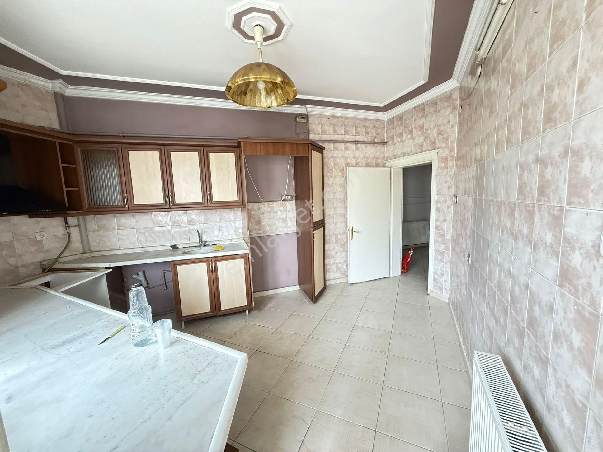 Cadde Seyran Emlaktan Satılık 4+1 - Görsel 7