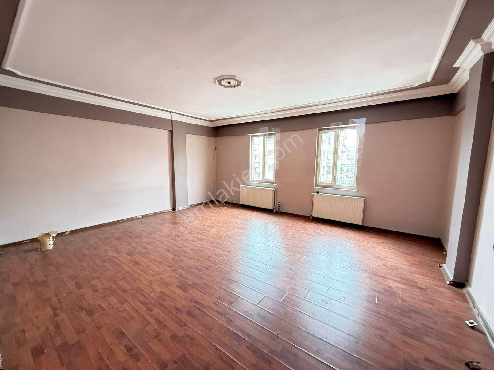 Cadde Seyran Emlaktan Satılık 4+1 - Görsel 5