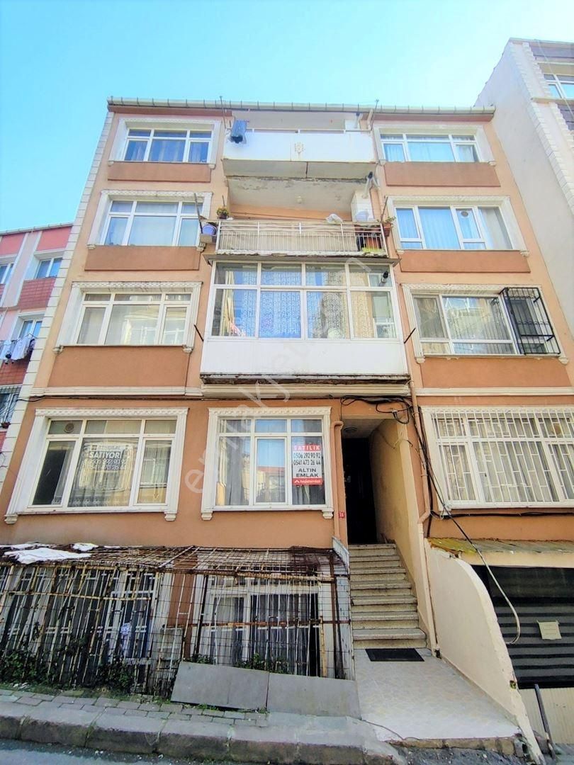 Fatih Yedikule' De Merkezi Konumda Yüksek Giriş Satılık 2+1