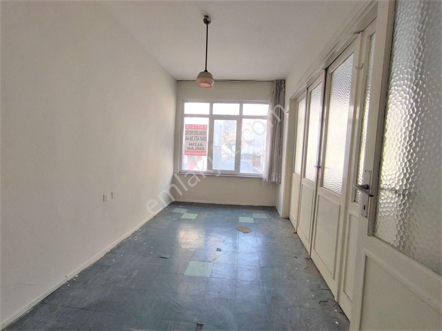 Fatih Yedikule' De Merkezi Konumda Yüksek Giriş Satılık 2+1 - Görsel 5