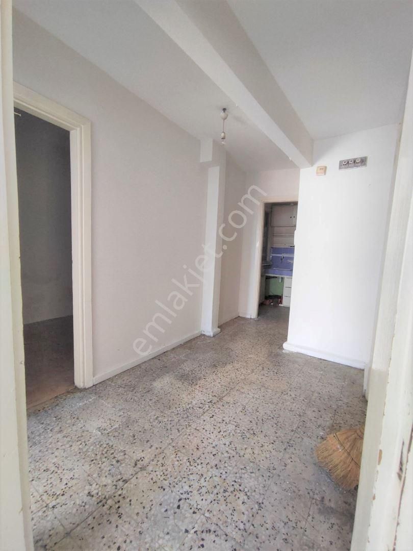 Fatih Yedikule' De Merkezi Konumda Yüksek Giriş Satılık 2+1 - Görsel 13