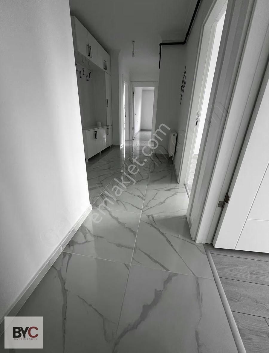 Byc Den Kıbrıs Mahallesinde Ful Yapılı 3+1 Kiralık Daire - Görsel 3