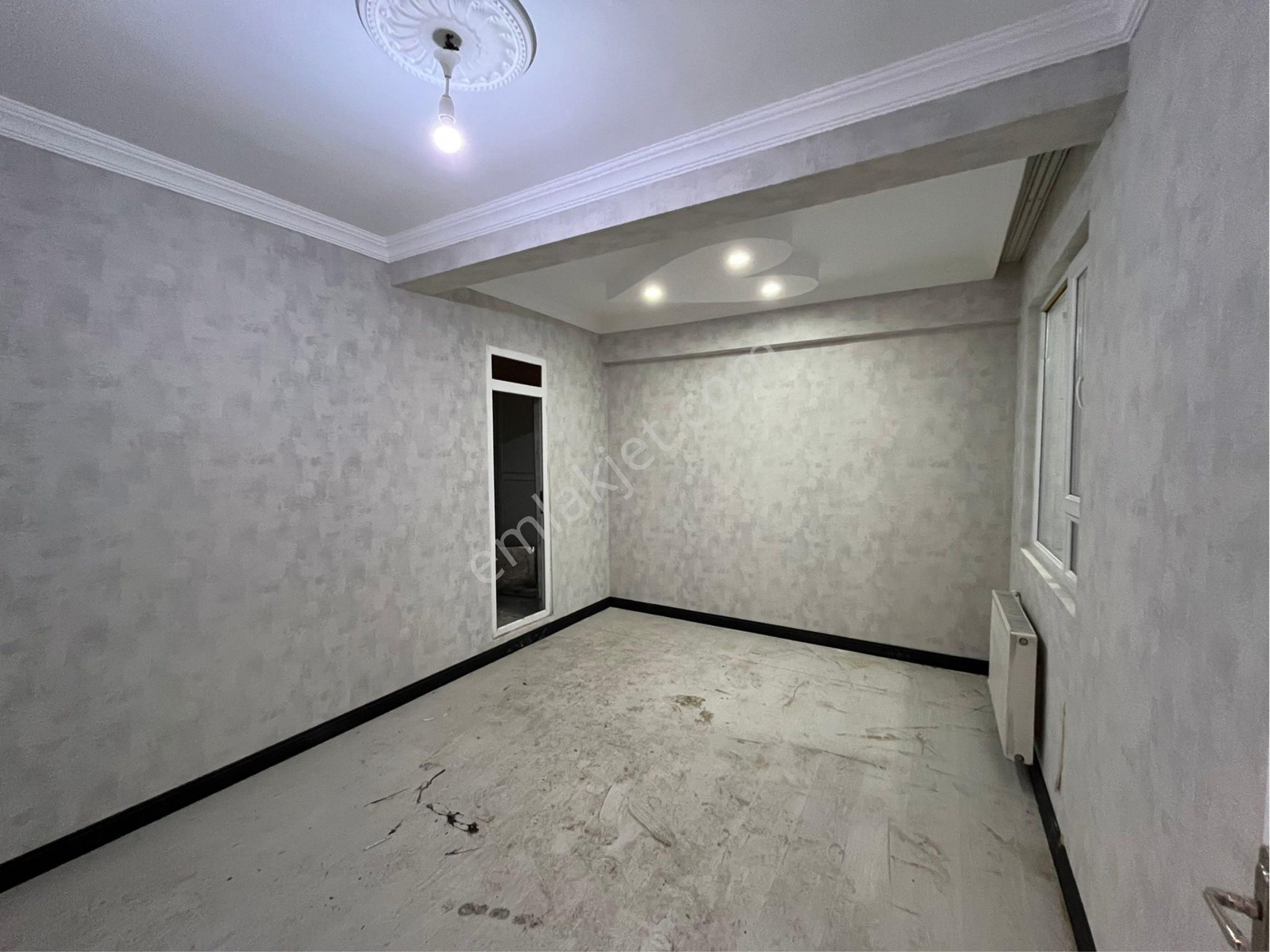 Cadde Seyrandan Satlık 3+1 - Görsel 7