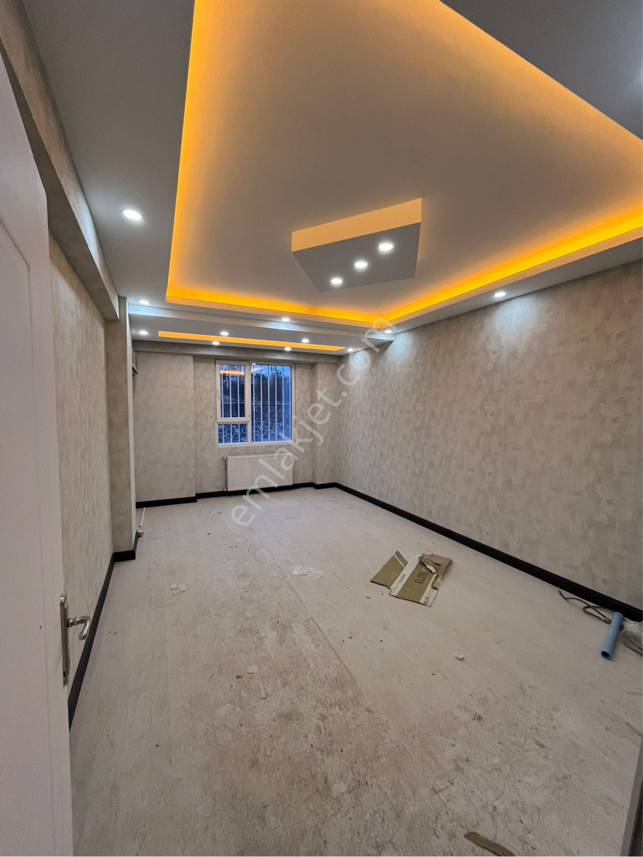 Cadde Seyrandan Satlık 3+1 - Görsel 2