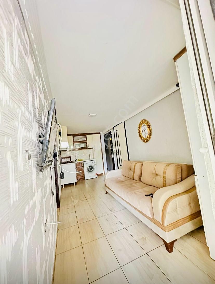 Üniversiteye Yakın Müstakil Bahçeli Yatırımlık 1+1 Apart