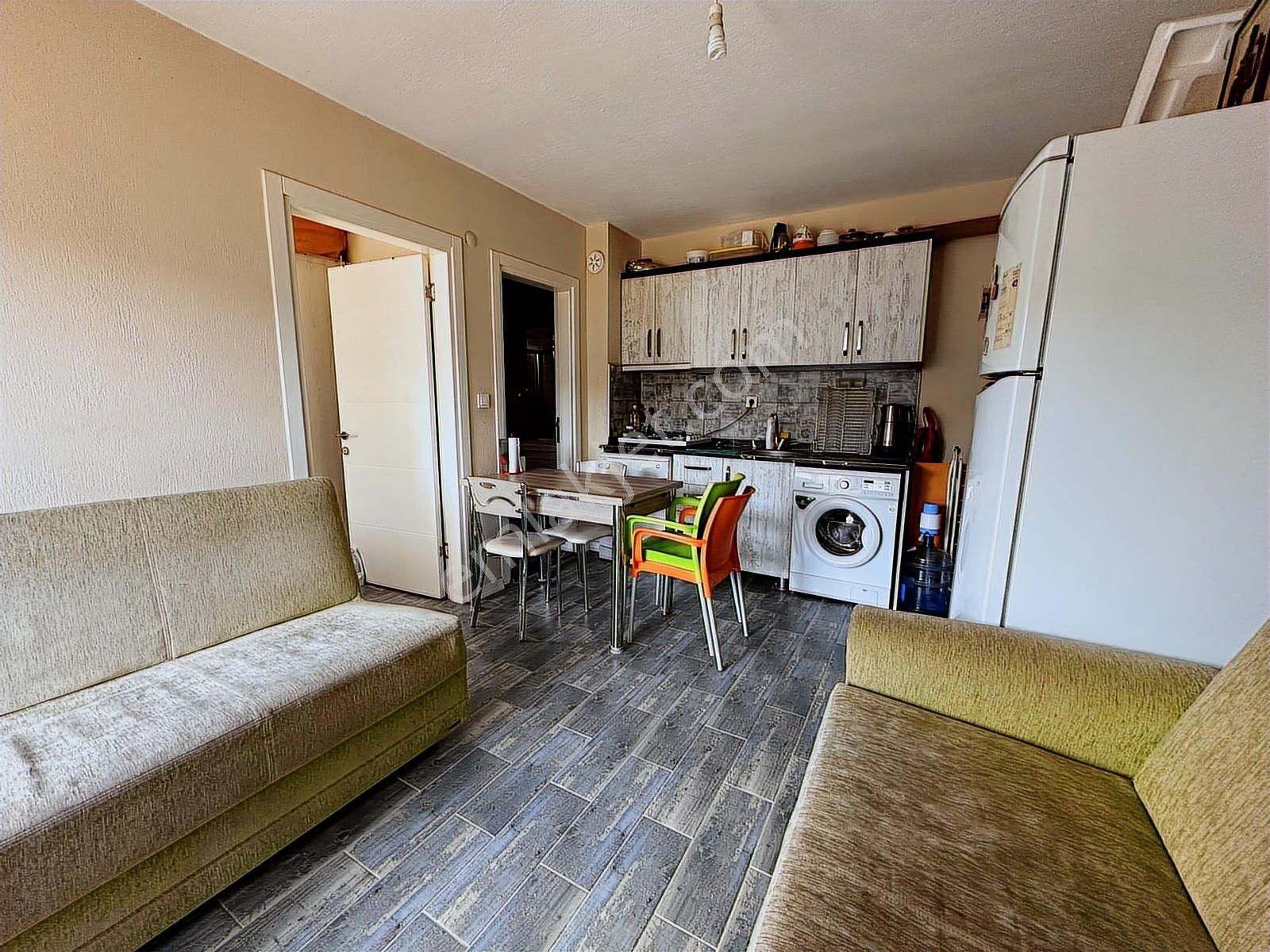 Yeniköy Mahallesinde 1+1 Emsallerine Göre Geniş Kiralık Daire - Görsel 22