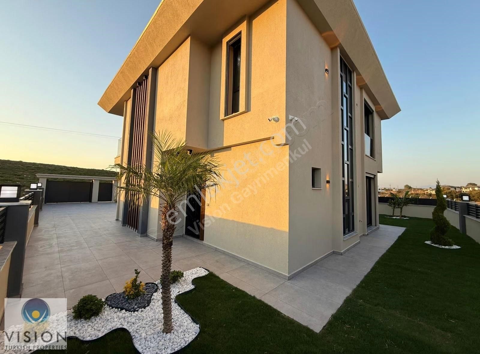 Didimde Denize Yakın Tam Müstakil 500 Metrekare Arsalı 4+1 Villa - Görsel 3