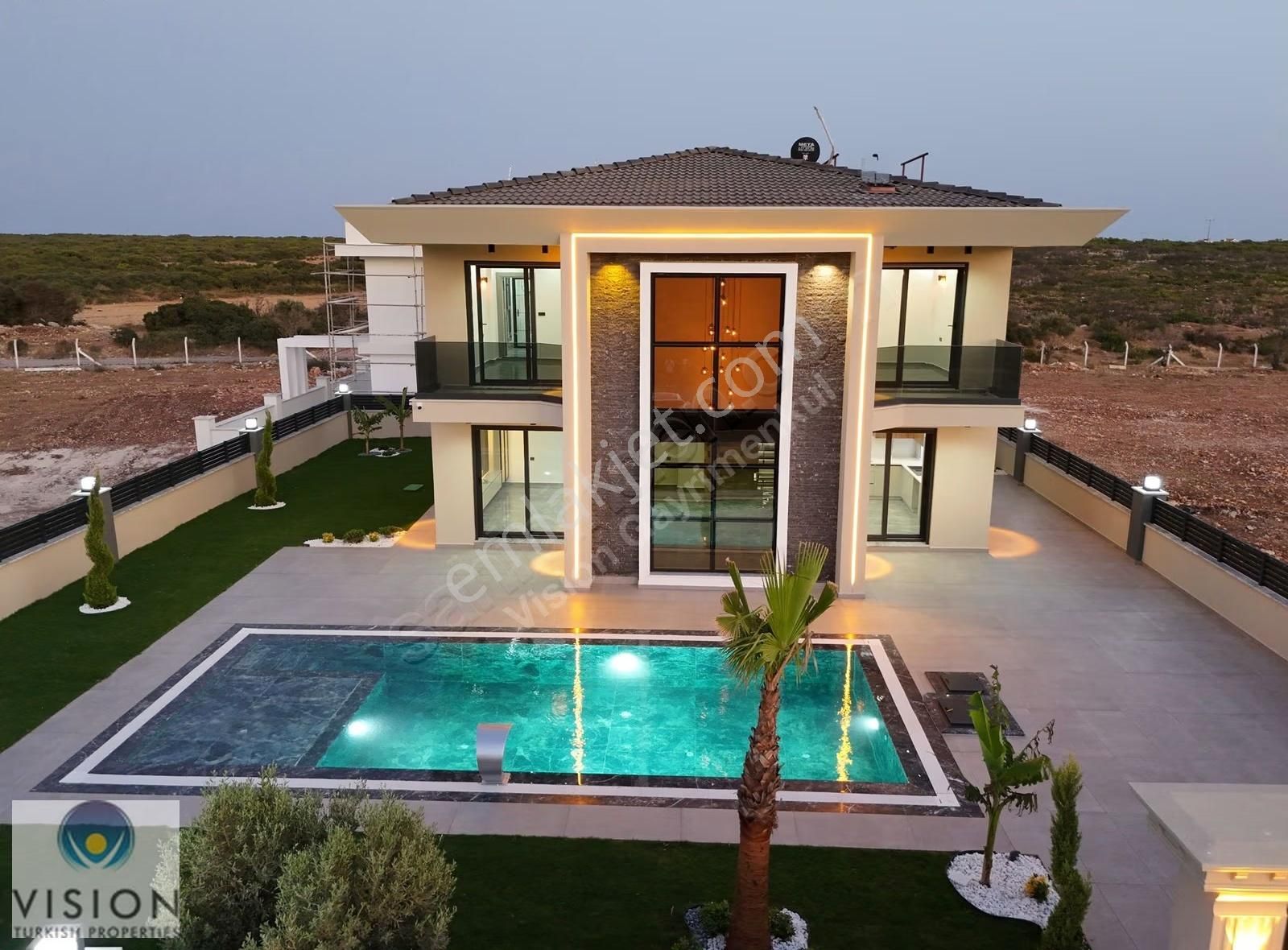 Didimde Denize Yakın Tam Müstakil 500 Metrekare Arsalı 4+1 Villa - Görsel 2