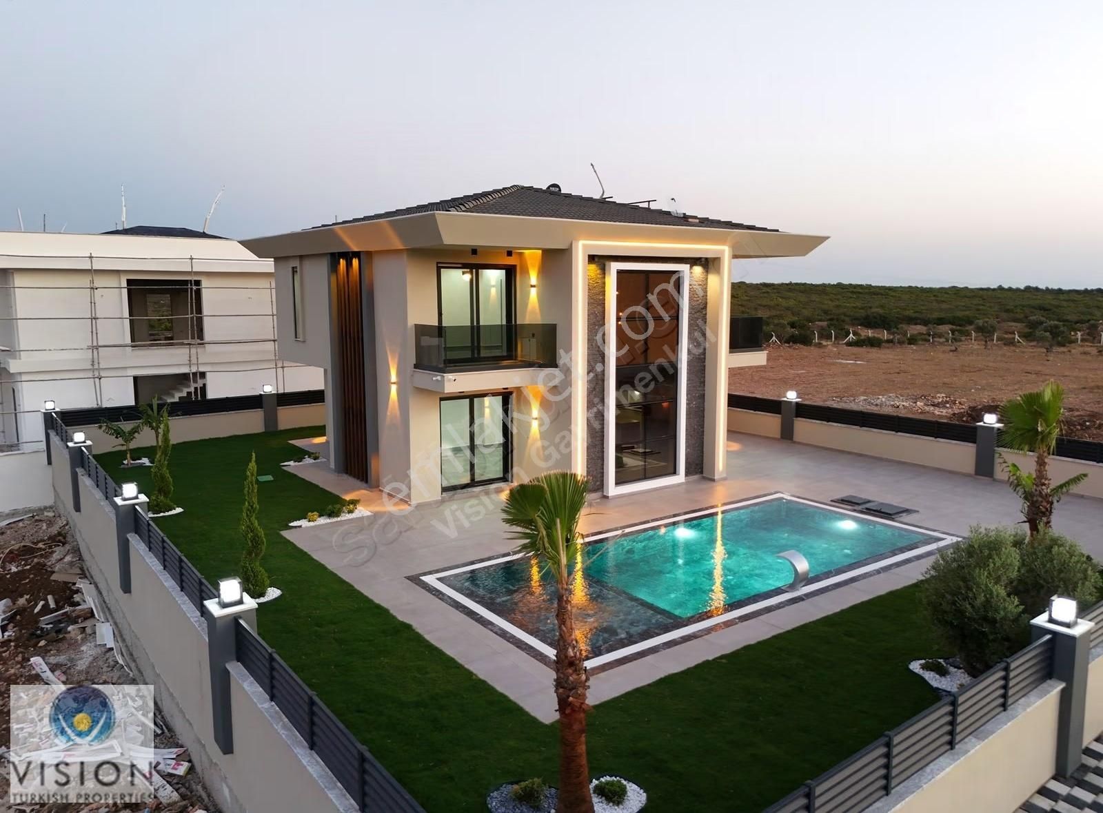 Didimde Denize Yakın Tam Müstakil 500 Metrekare Arsalı 4+1 Villa - Görsel 34