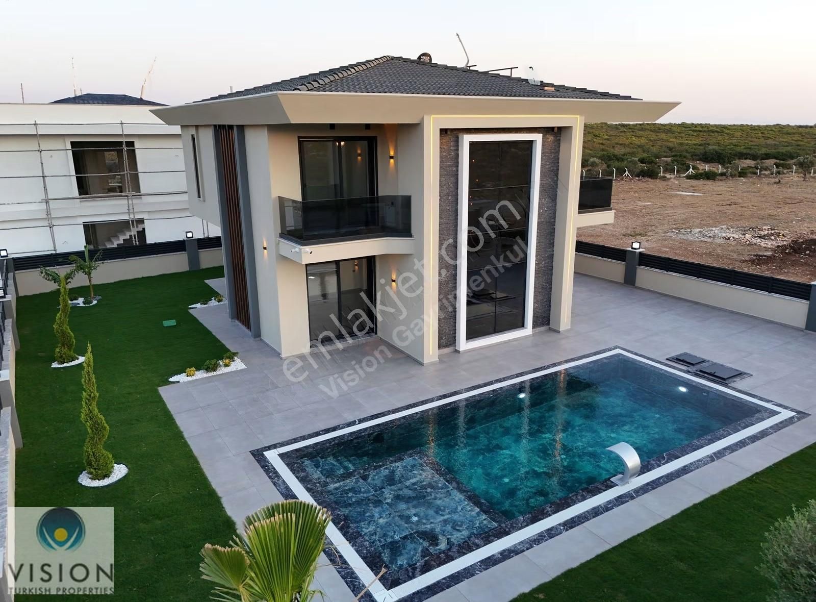 Didimde Denize Yakın Tam Müstakil 500 Metrekare Arsalı 4+1 Villa - Görsel 31