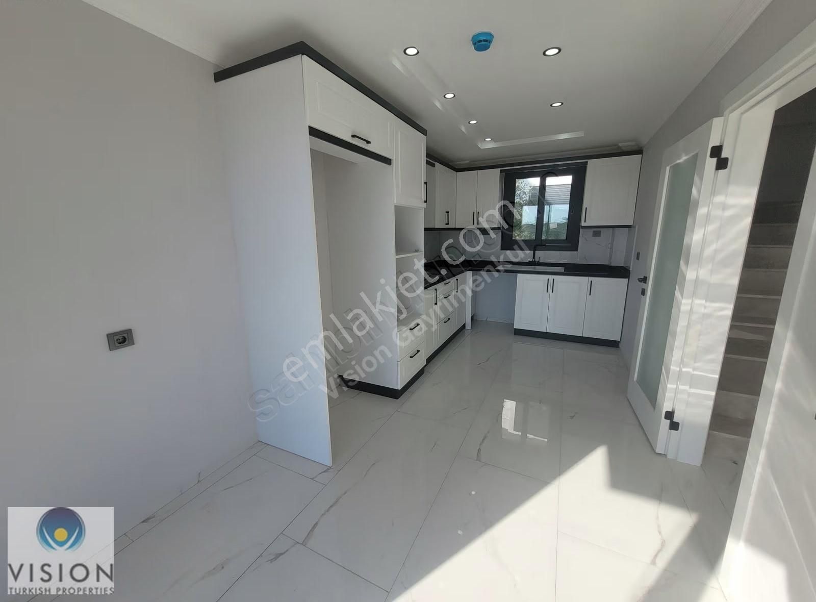 Didimde Havuzlu Köşebaşı 3+1 Ayrı Mutfak Tam Müstakil Villa - Görsel 27