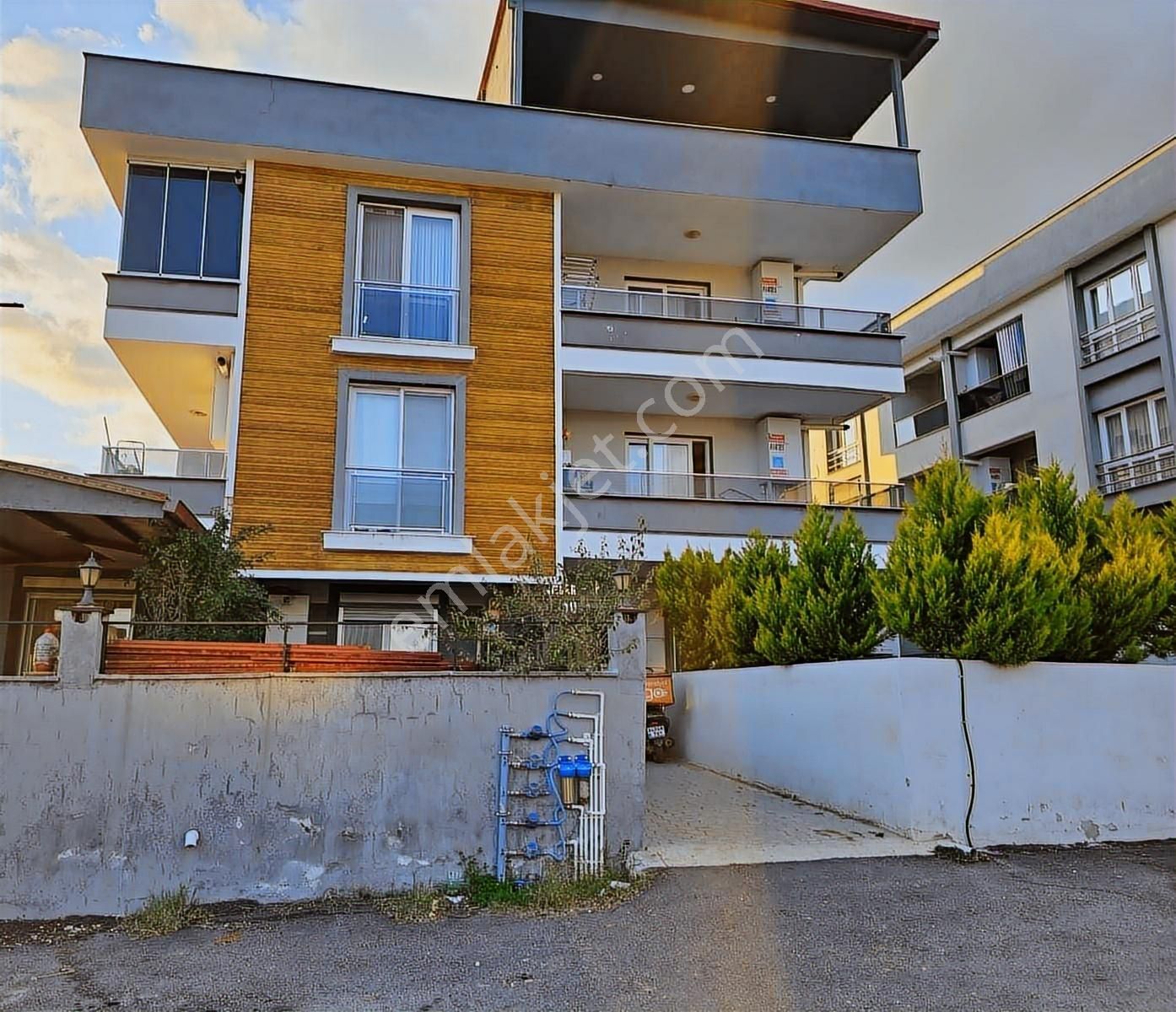 Ayrancılar Fevzi Çakmak Mahallesinde Satılık 2+1 Daire