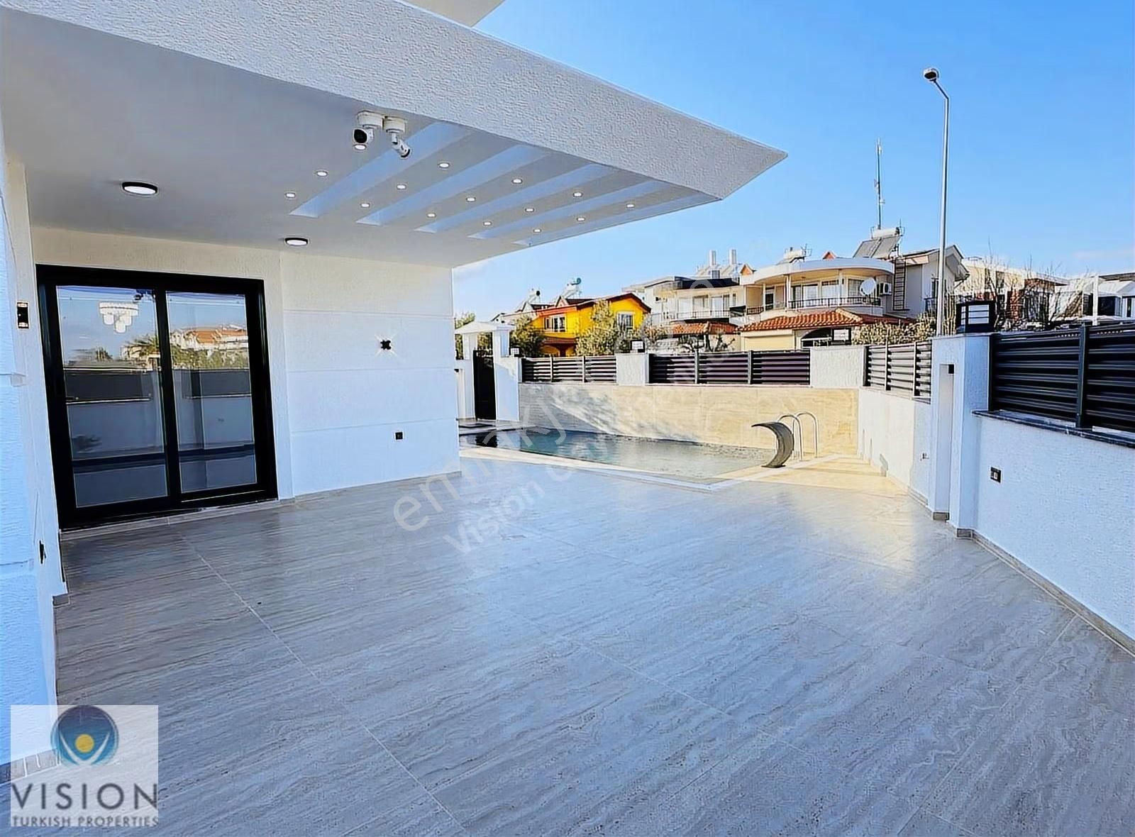 Didimde Alt Katta Odası Olan 4+1 Ayrı Mutfak Tam Müstakil Villa - Görsel 4