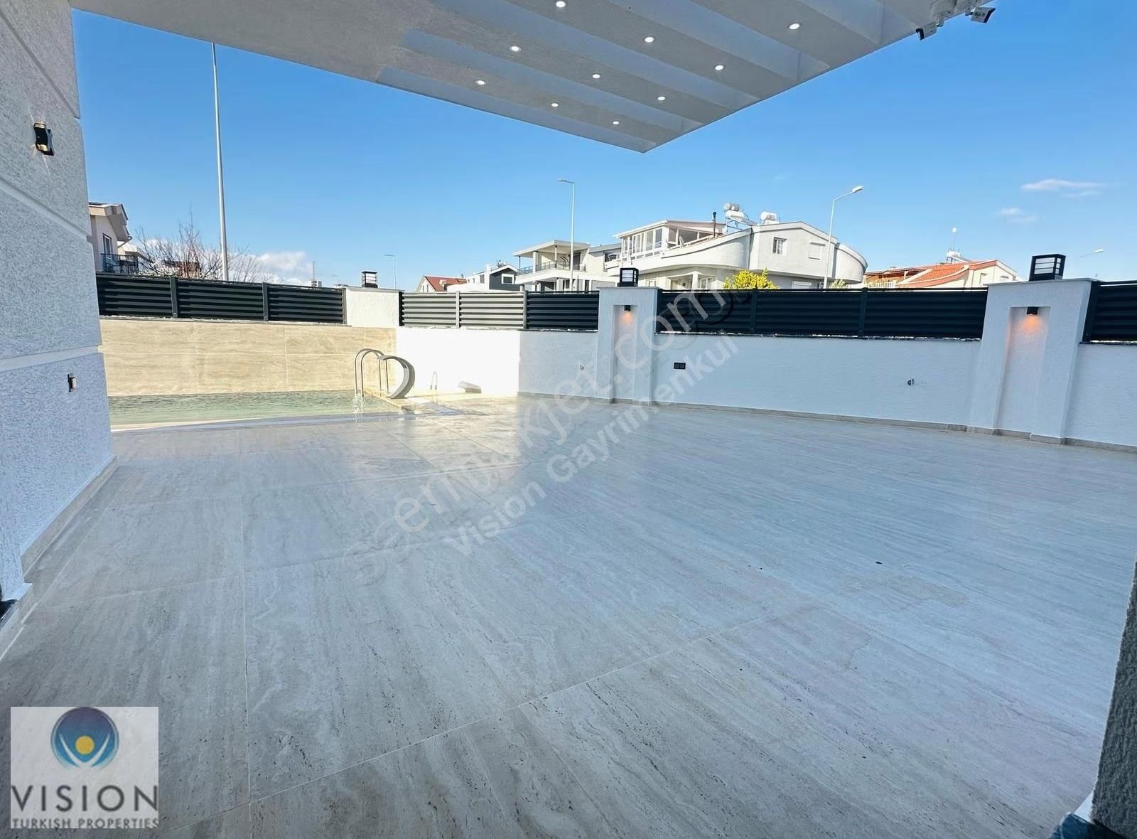 Didimde Alt Katta Odası Olan 4+1 Ayrı Mutfak Tam Müstakil Villa - Görsel 7