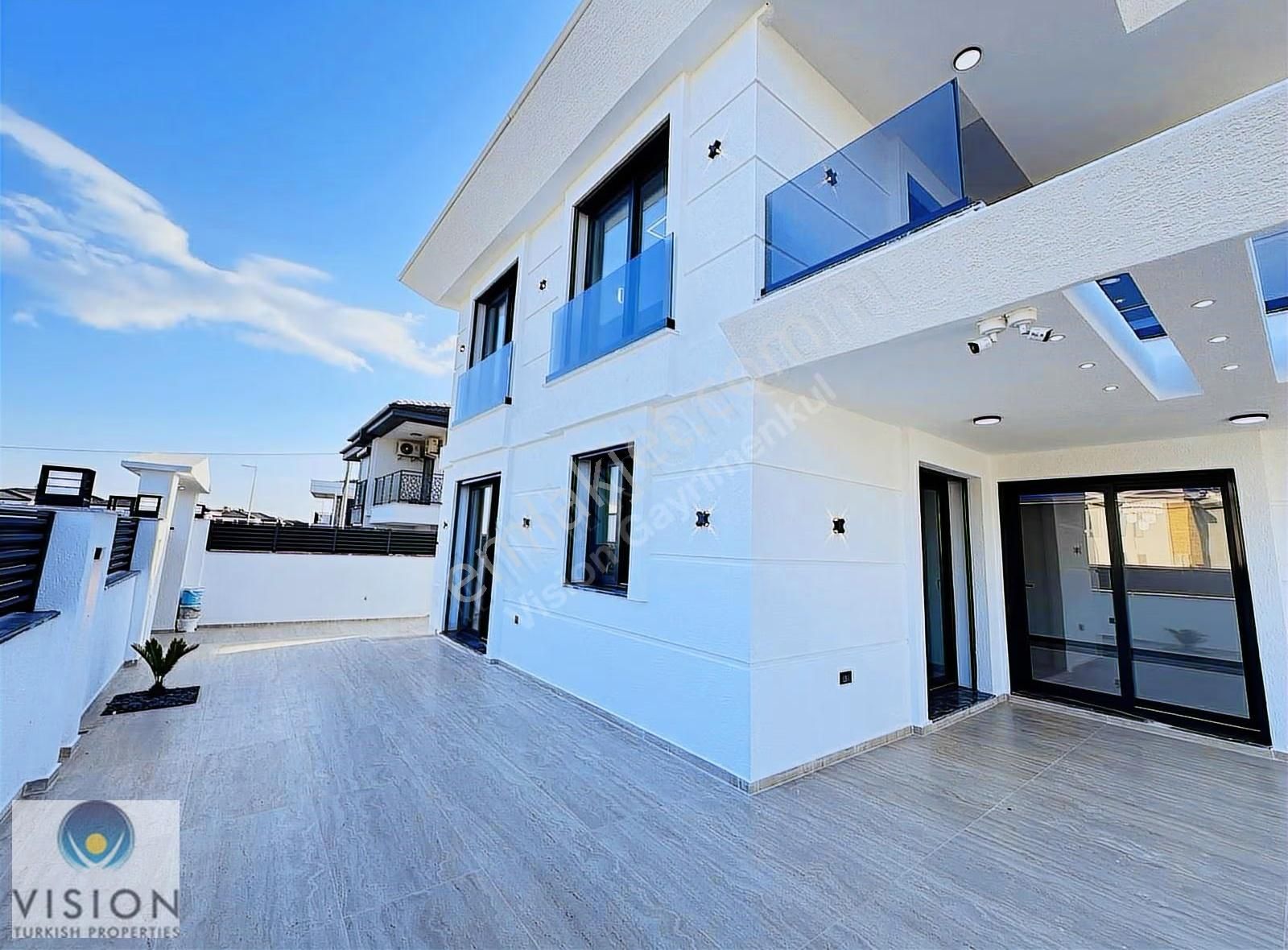 Didimde Alt Katta Odası Olan 4+1 Ayrı Mutfak Tam Müstakil Villa - Görsel 6