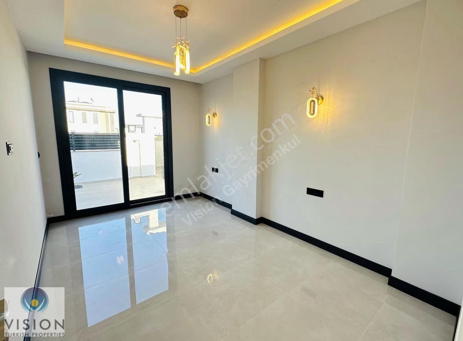 Didimde Alt Katta Odası Olan 4+1 Ayrı Mutfak Tam Müstakil Villa - Görsel 13