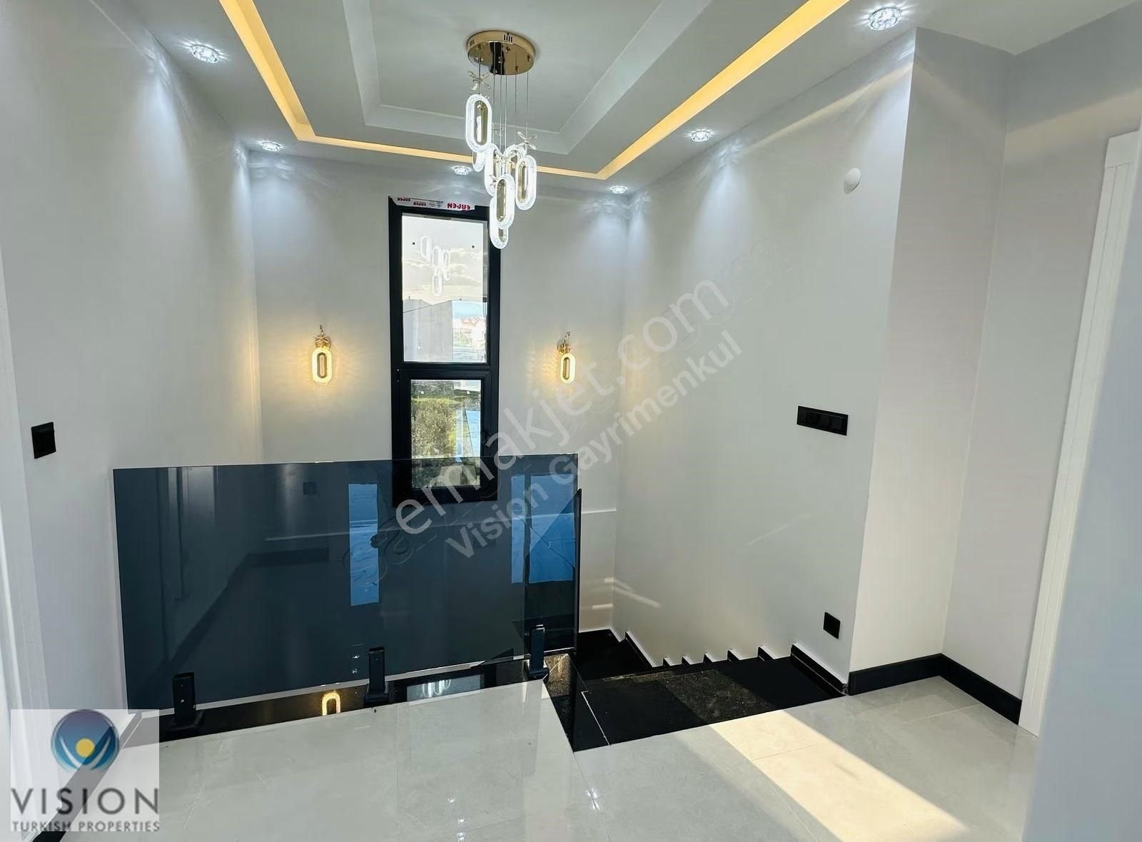 Didimde Alt Katta Odası Olan 4+1 Ayrı Mutfak Tam Müstakil Villa - Görsel 12