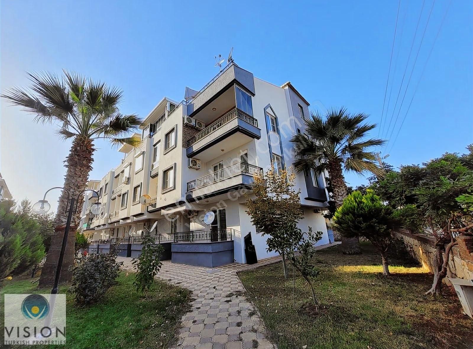 Didimde Merkezi Konumda Havuzlu Sitede 4+1 Dubleks Daire