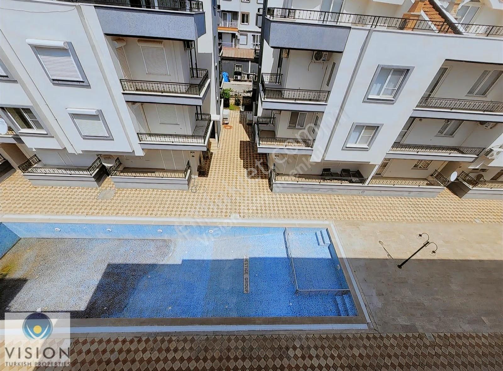 Didimde Merkezi Konumda Havuzlu Sitede 4+1 Dubleks Daire - Görsel 12