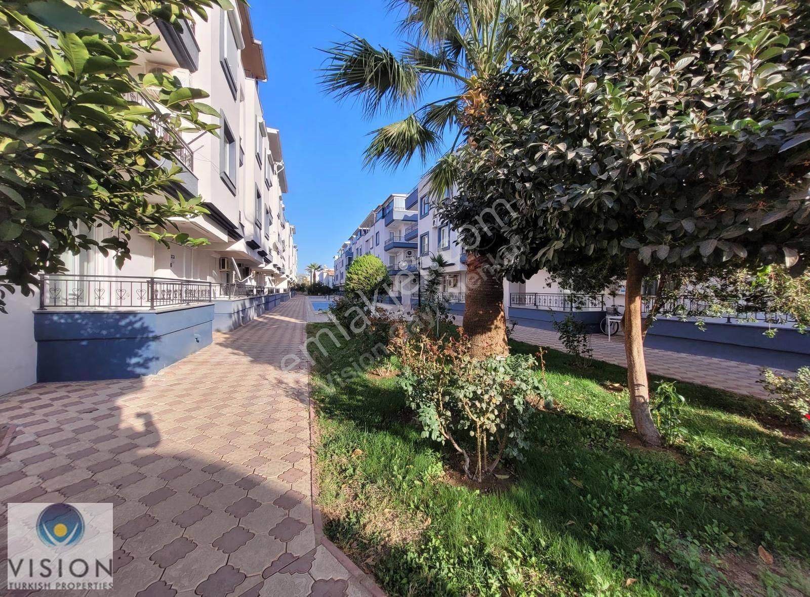 Didimde Merkezi Konumda Havuzlu Sitede 4+1 Dubleks Daire - Görsel 28