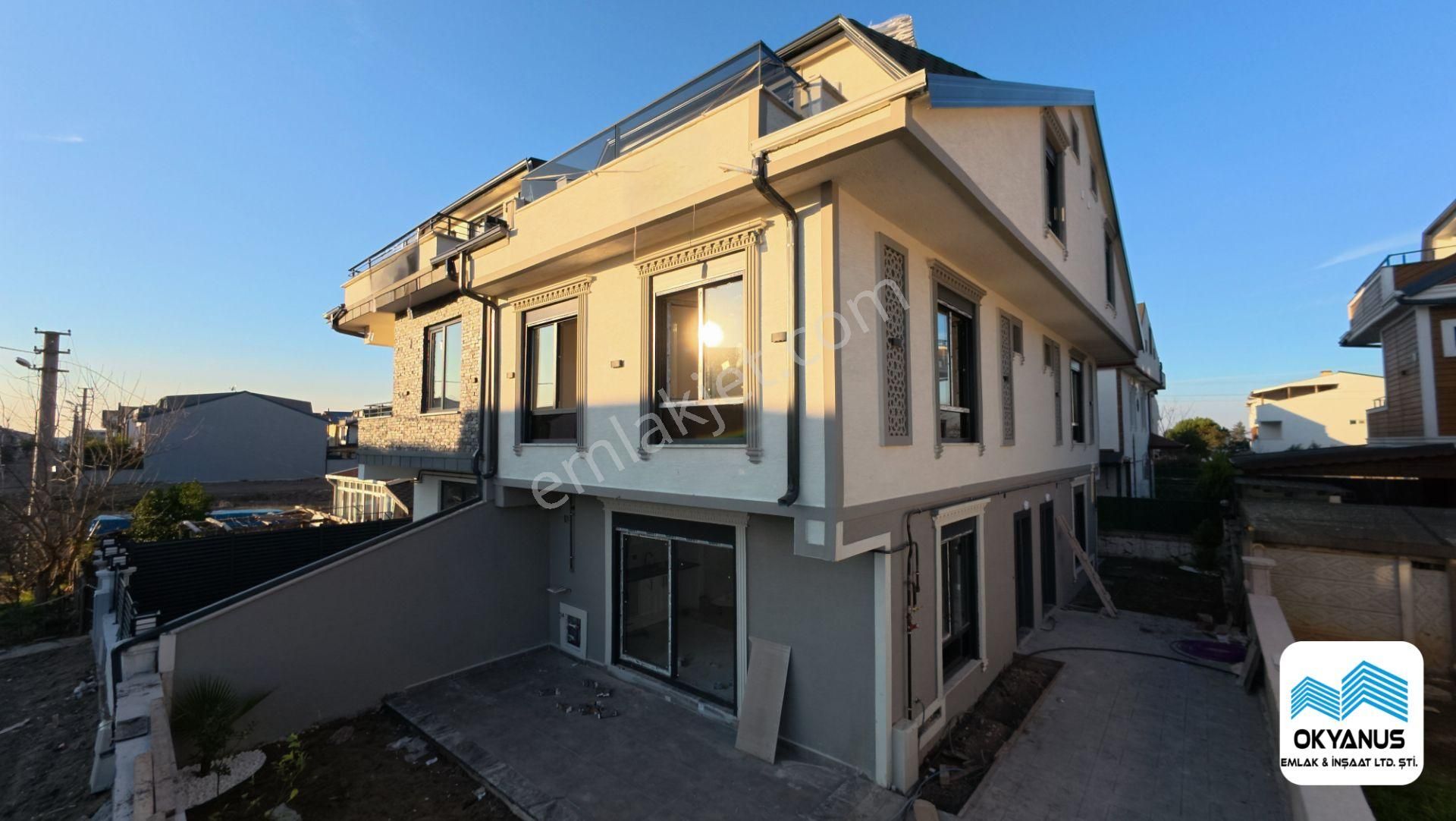 Sakarya Kocaali De Deniz Manzaralı Ön Arka Cephe Seçenekli 4+1 Villa - Görsel 3