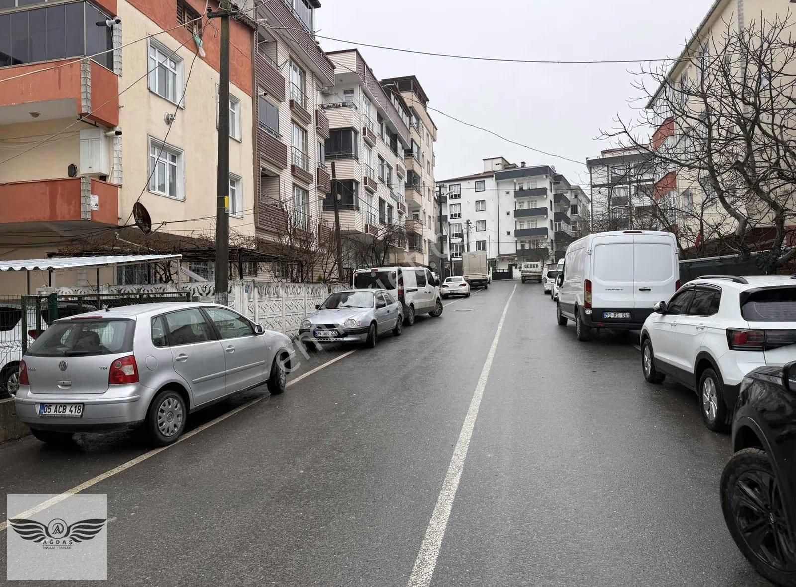 Merkezi Konumda Yüksek Giriş 2+1 Satılık Daire - Görsel 4