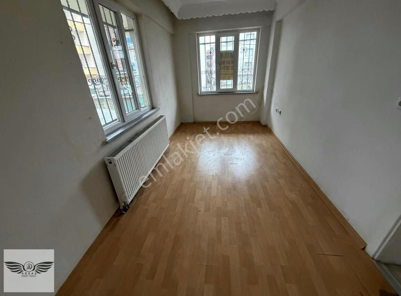 Merkezi Konumda Yüksek Giriş 2+1 Satılık Daire