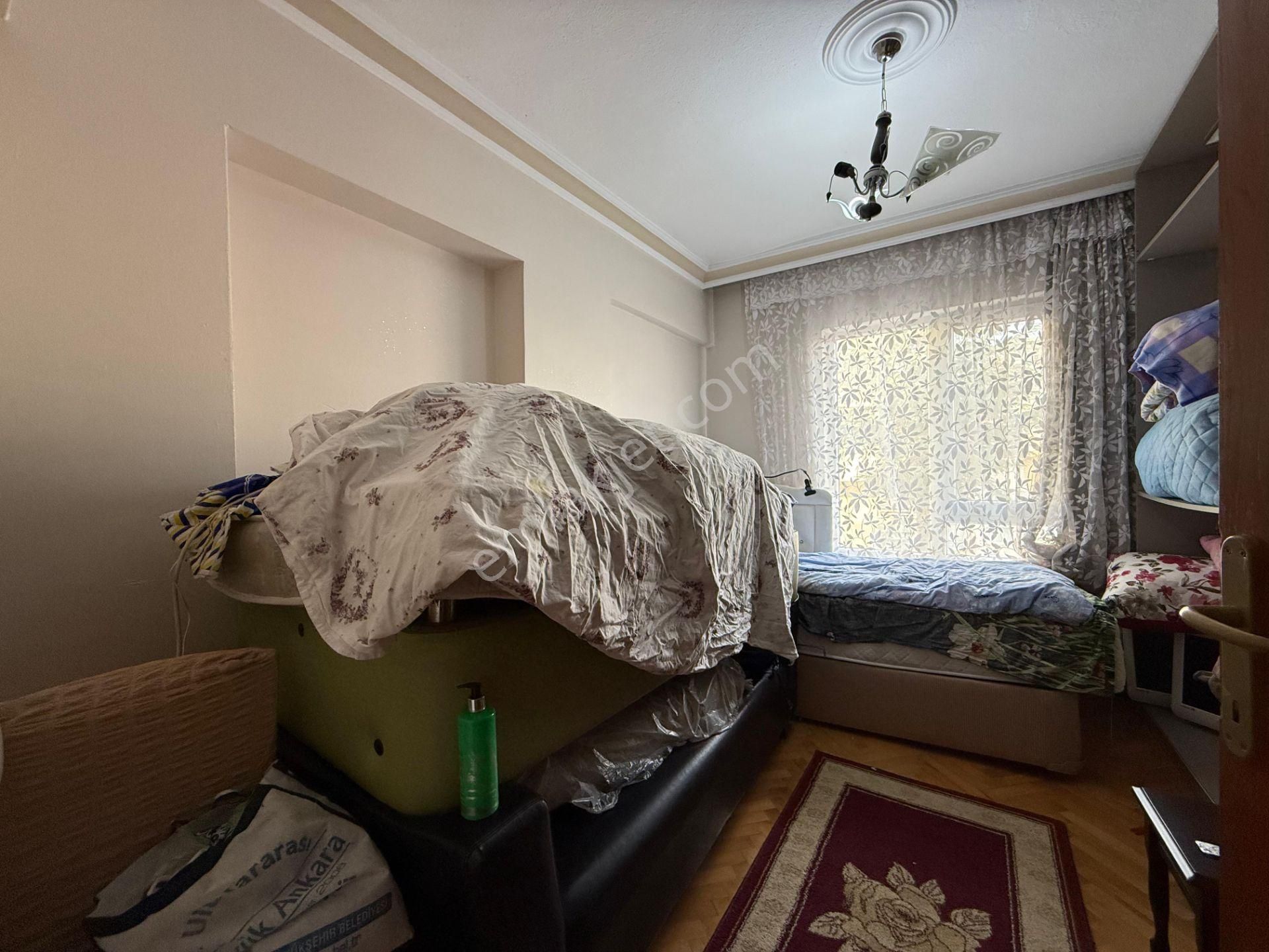 Uyanış Mahallesinde Bagımsız Acill 3+1 - Görsel 11