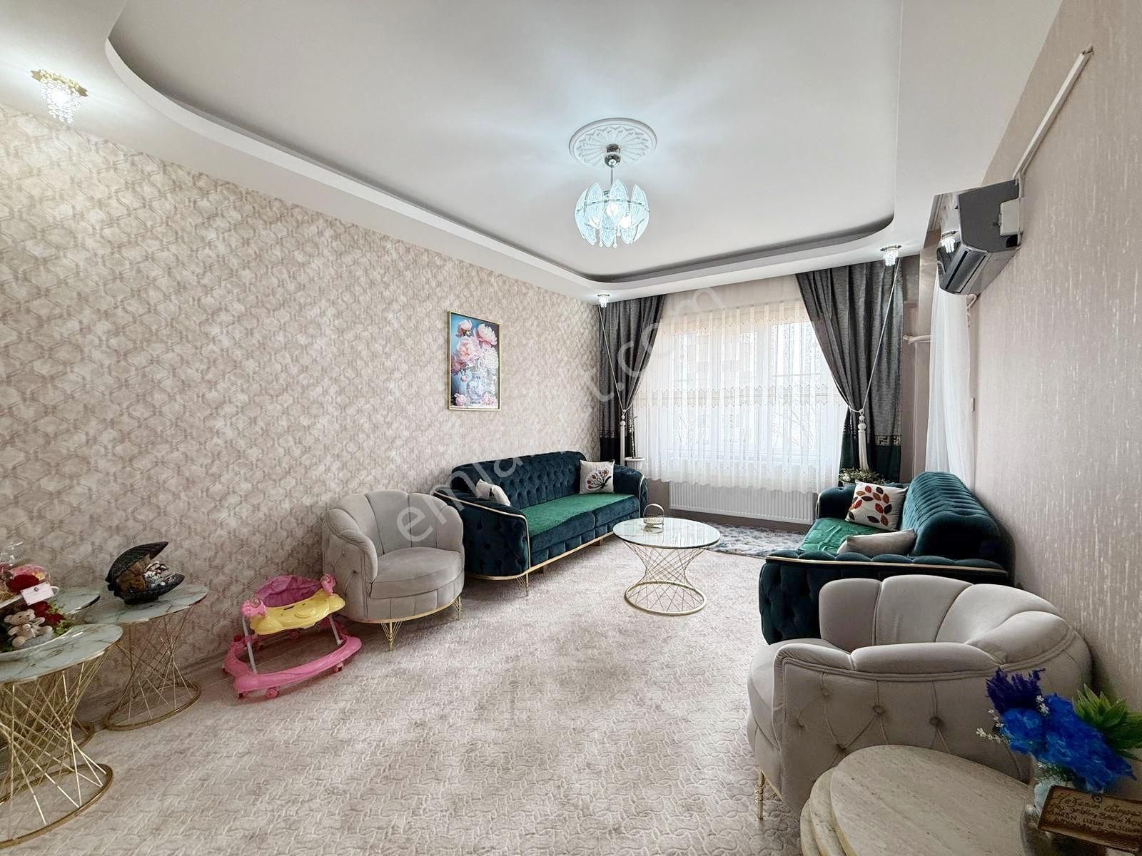 Beykent'te Satılık Site İçi Pazar Yakını 2+1 Çift Cepheli Daire - Görsel 13
