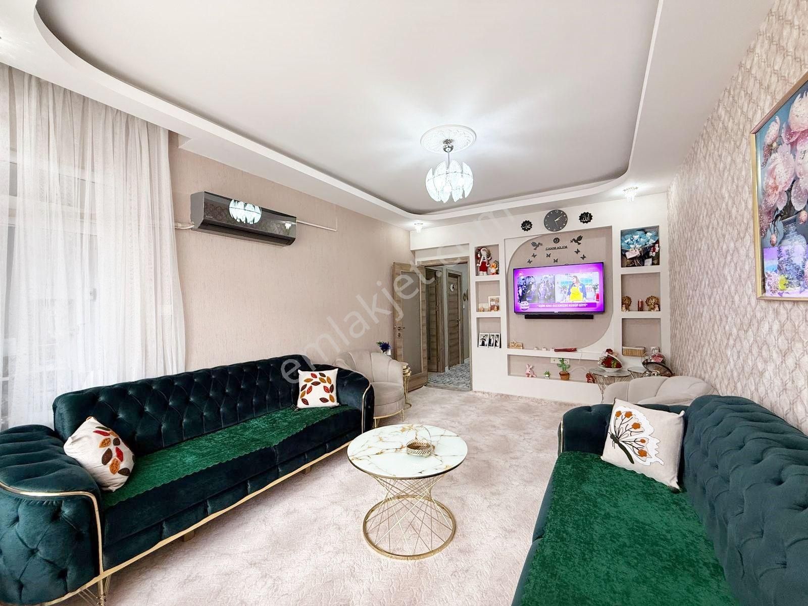 Beykent'te Satılık Site İçi Pazar Yakını 2+1 Çift Cepheli Daire - Görsel 16