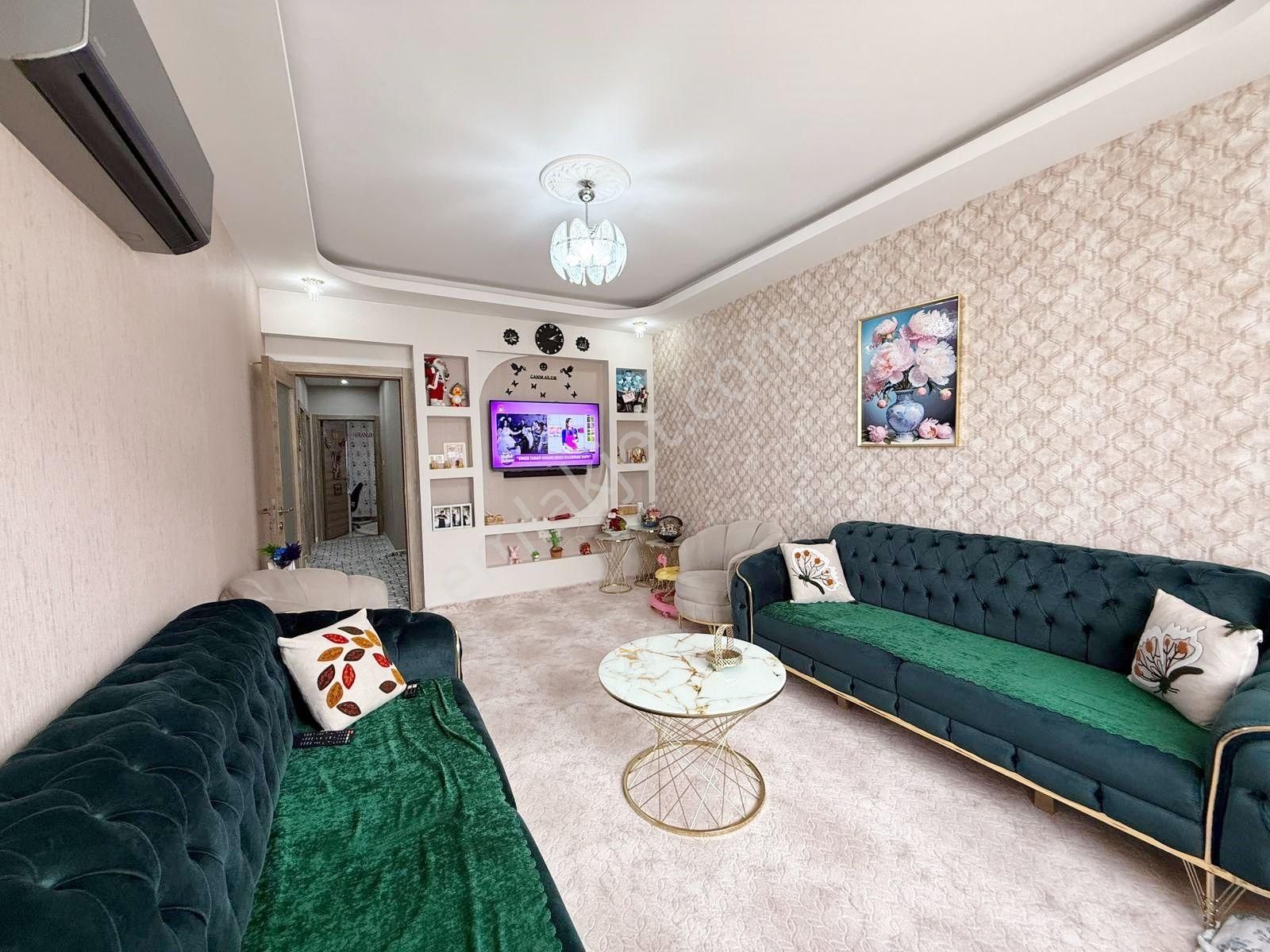 Beykent'te Satılık Site İçi Pazar Yakını 2+1 Çift Cepheli Daire - Görsel 14