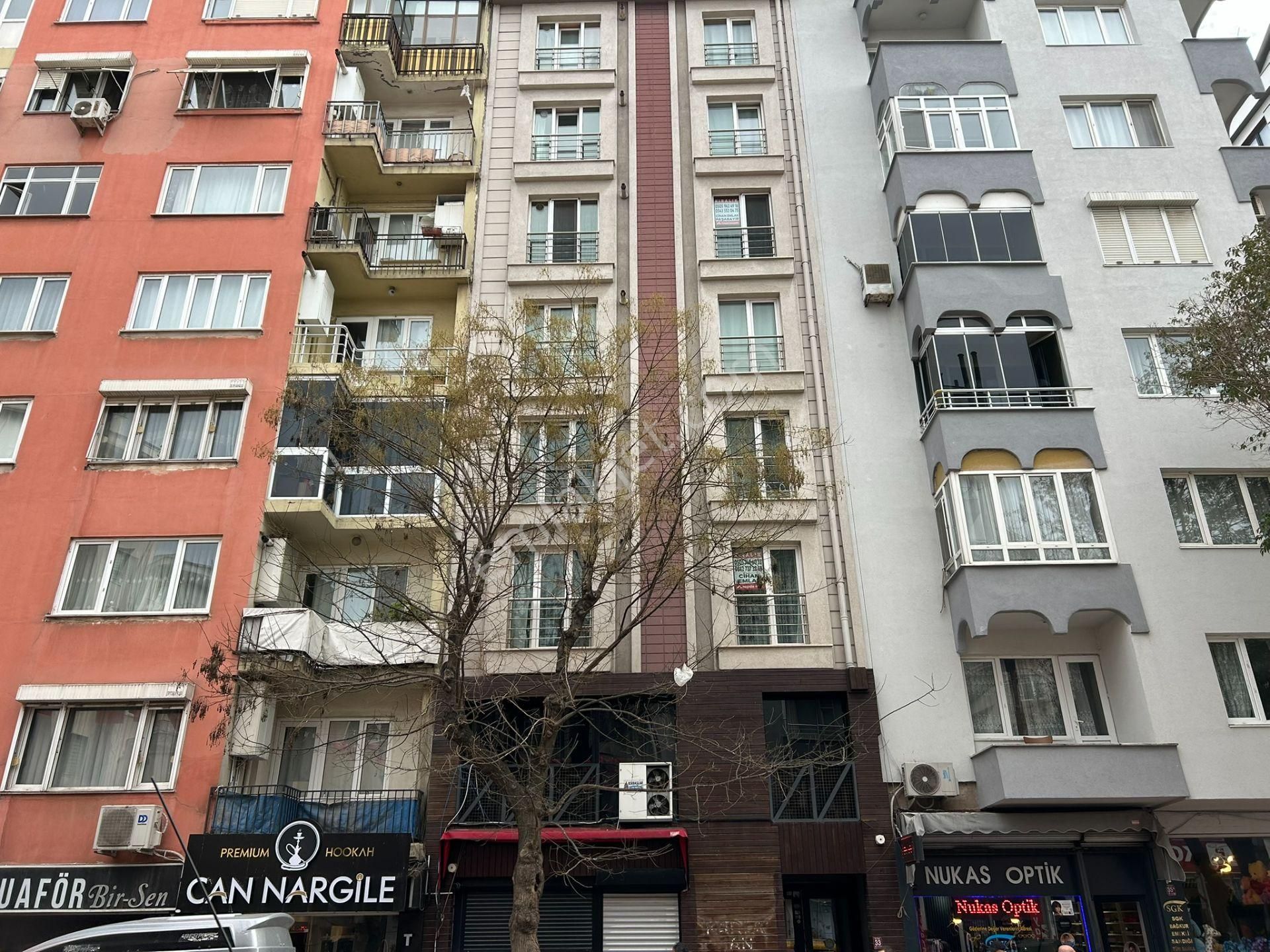 Cihan Emlaktan Ordu Caddesi Üzerinde Eşyalı Kiralık Asansörlü, Yeni 1+1 Daire - Görsel 22