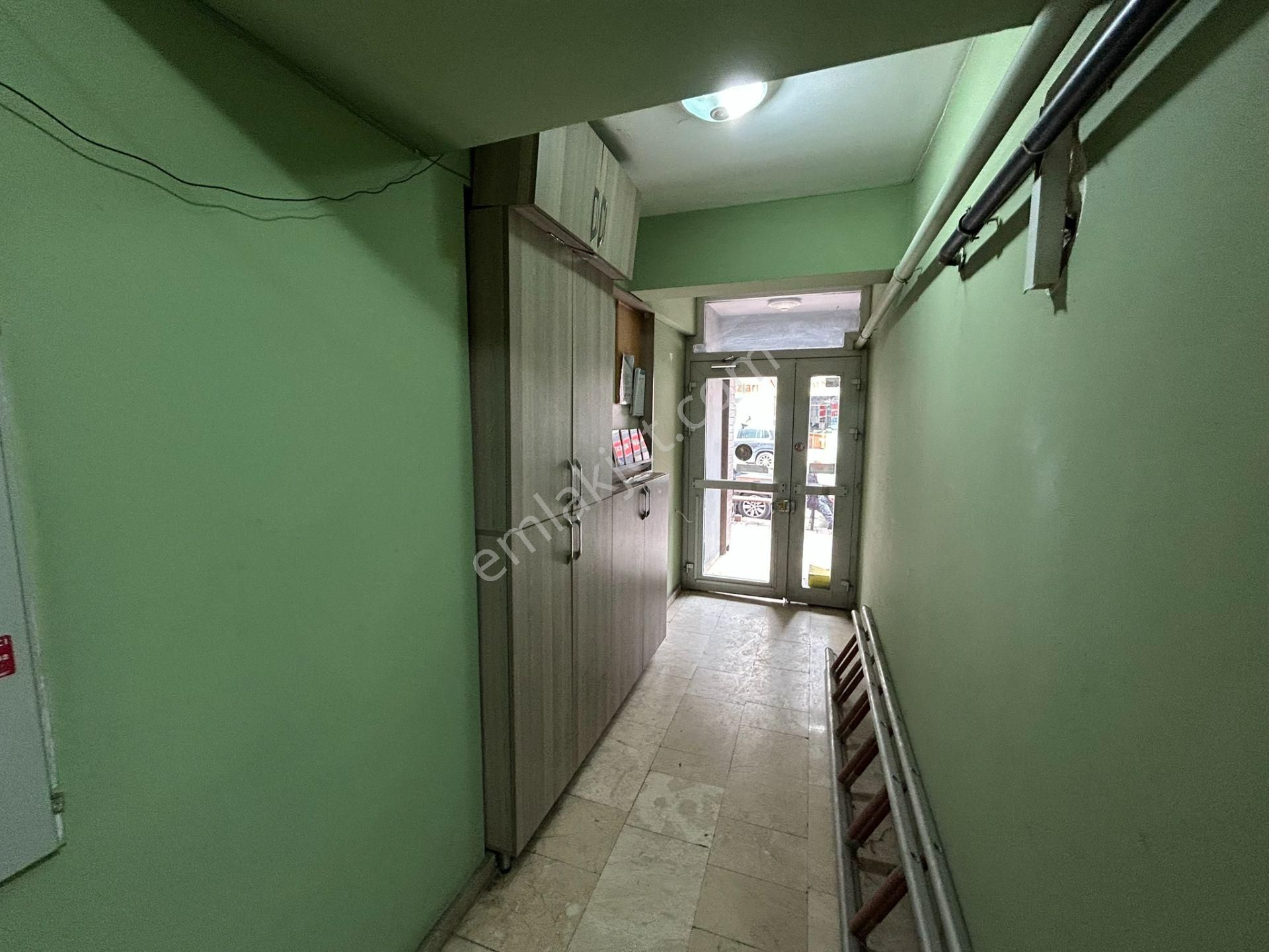 Cihan Emlaktan Ordu Caddesi Üzerinde Eşyalı Kiralık Asansörlü, Yeni 1+1 Daire - Görsel 20