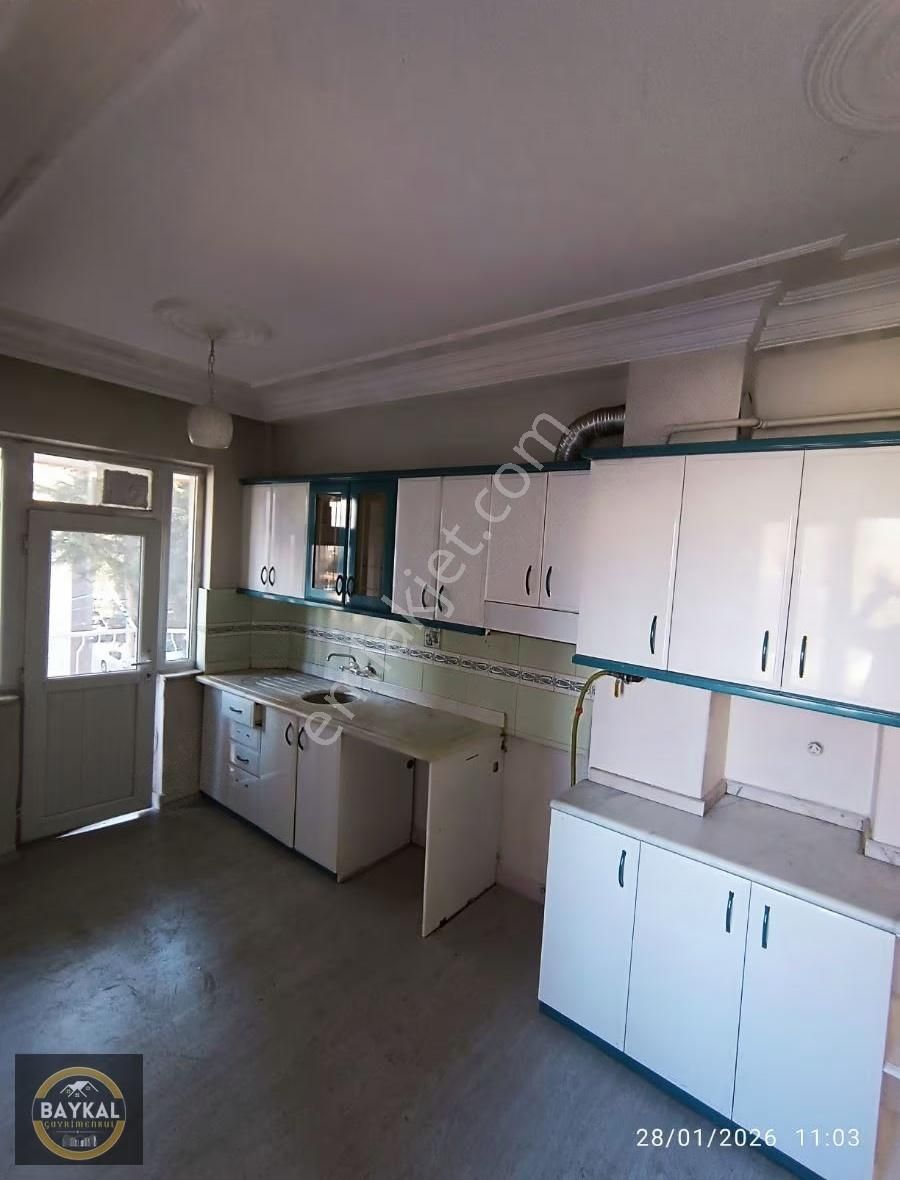 Tuna'da Baykal Gayrimenkul'den 3+1 Geniş Daire - Görsel 7