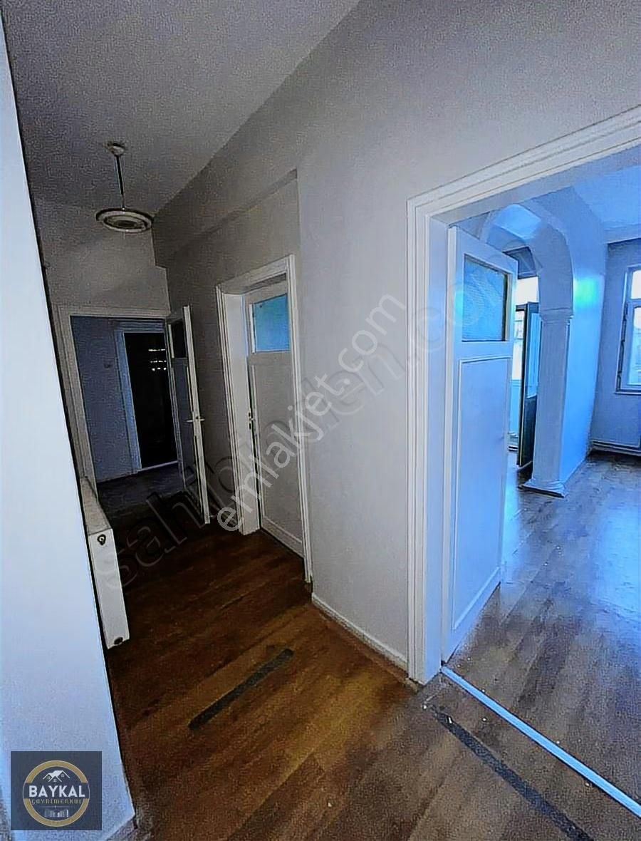 Mevlana'da 1.caddede 2+1 Ortakat Daire - Görsel 3