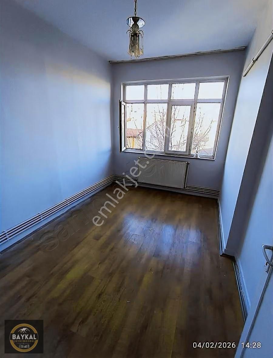 Mevlana'da 1.caddede 2+1 Ortakat Daire - Görsel 17