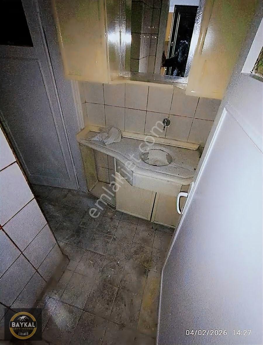 Mevlana'da 1.caddede 2+1 Ortakat Daire - Görsel 12