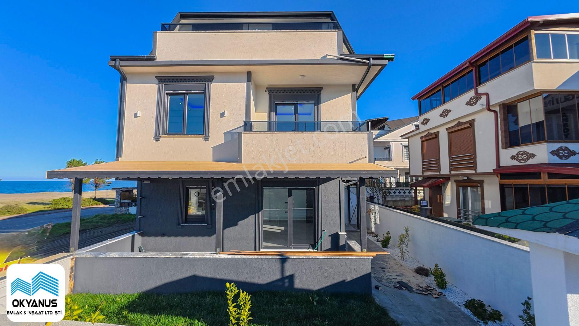 Sakarya Kocaali’de Denize 2 Sıra Plajda Havuzlu 4+1 İskanlı Villa - Görsel 3