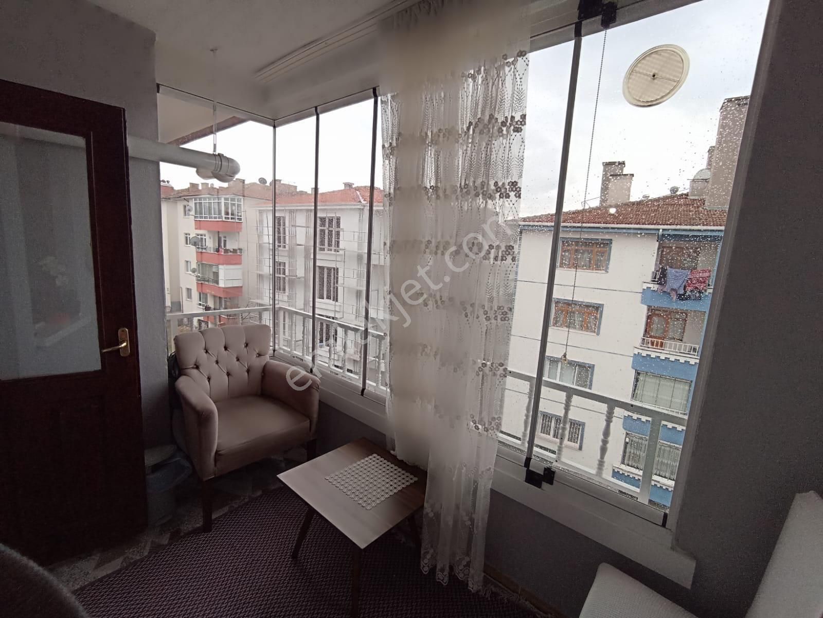 Yılmaz Gayrimenkulden Kacırılmayacak 3+1 Fırsat Dairesi - Görsel 9