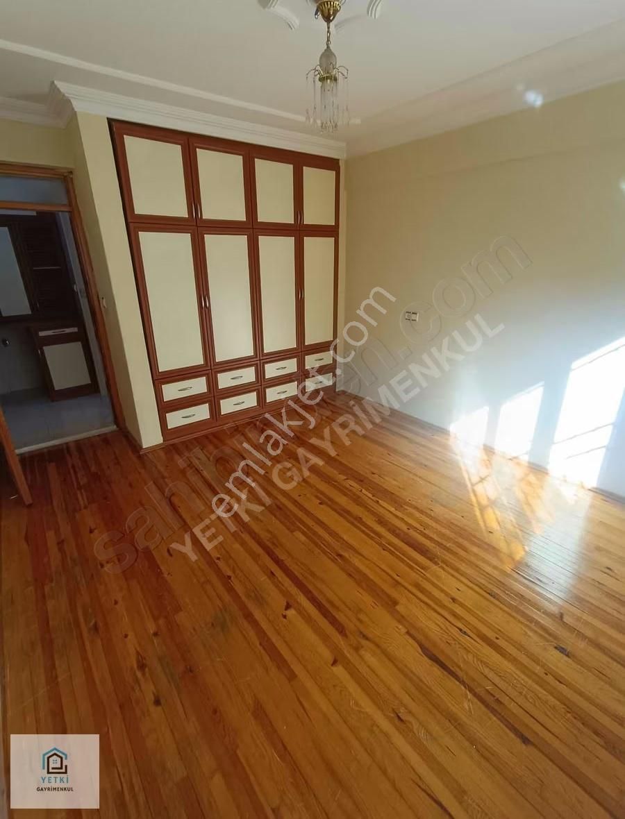 Bağbaşı Pazar Pazarı Konumda 2+1 Geniş M2 Ye Sahip Kiralık Daire - Görsel 5