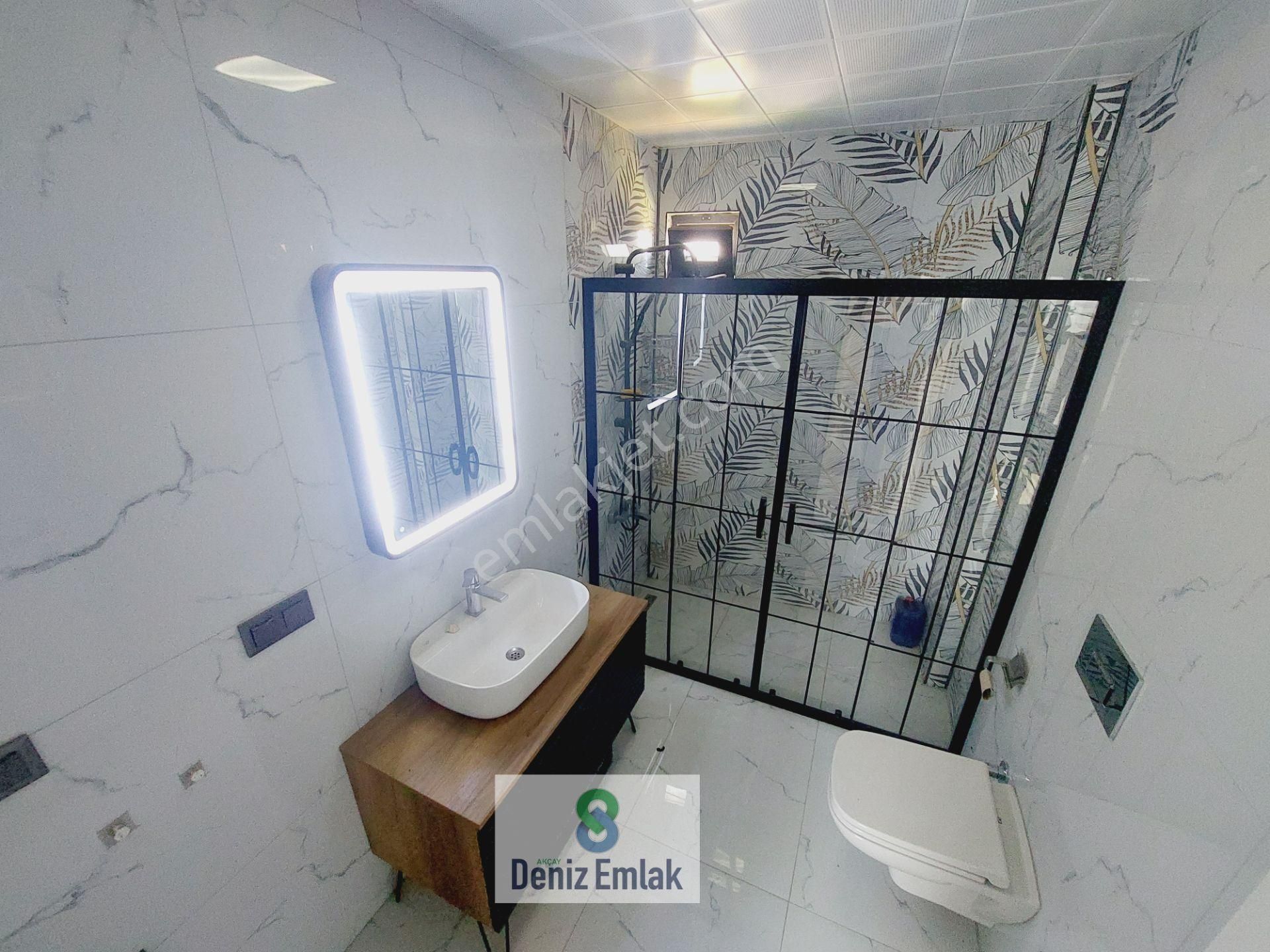 Denizden Akçayda Lüx Tasarım Geniş Verandalı Satılık 4+1 Tripleks Villa. - Görsel 33