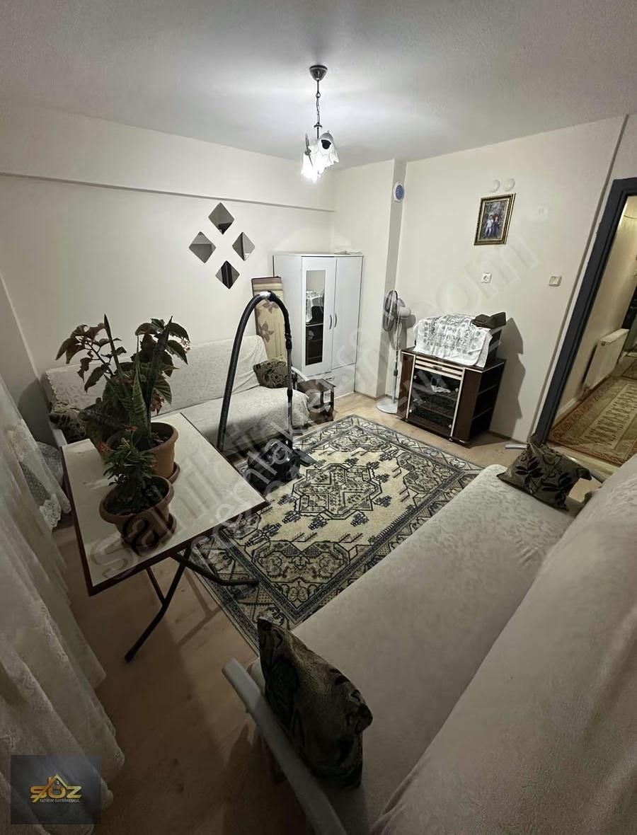 Reşatbeyin Gözde Noktasında Komple Tadilatlı 3+1 - Görsel 6