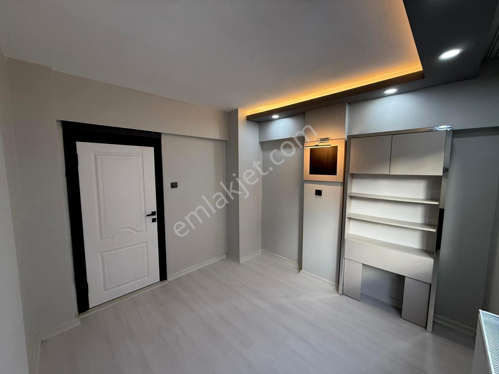Emre Emlak'tan Akşemsettin'de Full Lüks Yapıda Arakat 3+1 Satılık Daire - Görsel 11