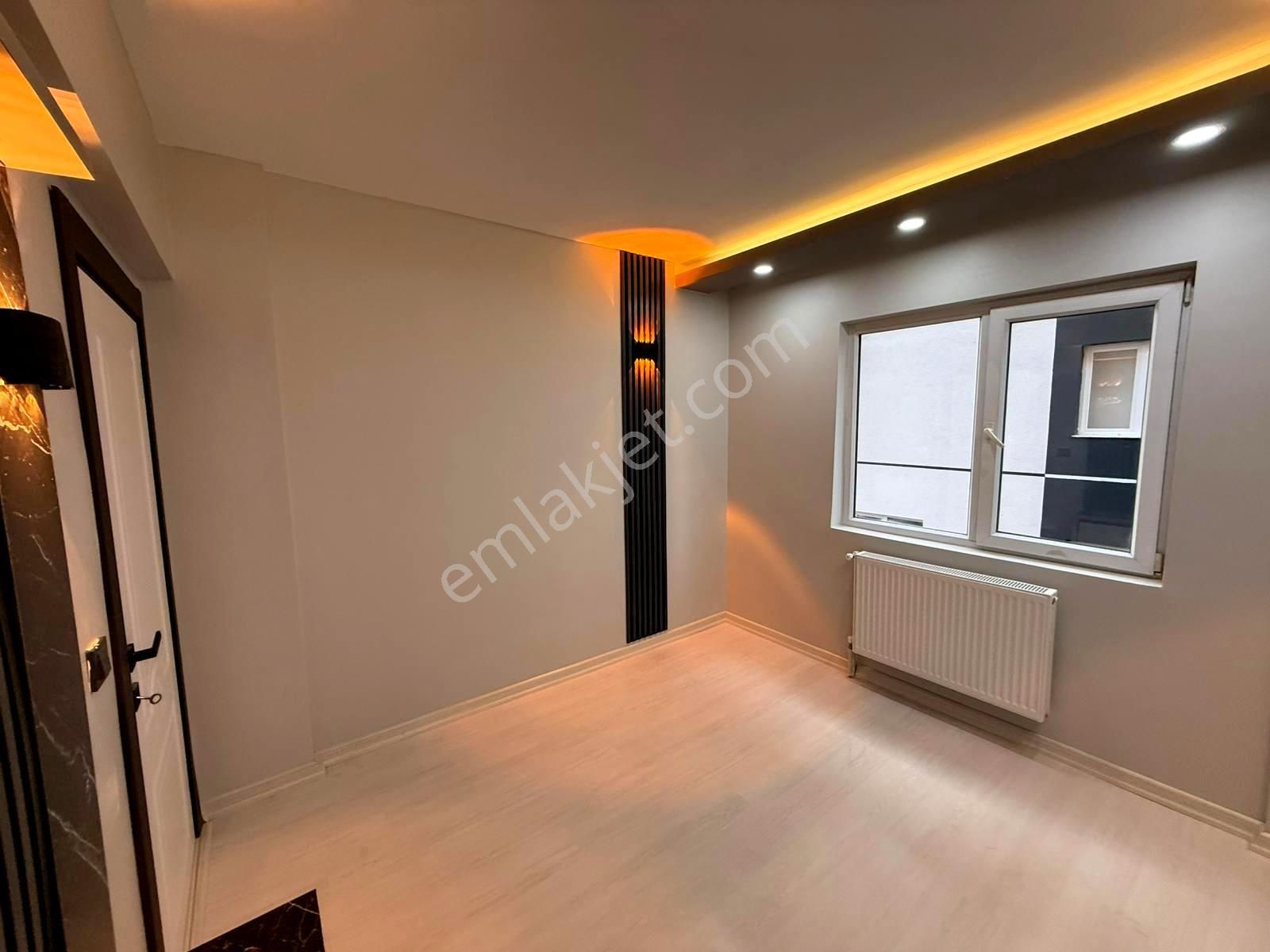 Emre Emlak'tan Akşemsettin'de Full Lüks Yapıda Arakat 3+1 Satılık Daire - Görsel 15