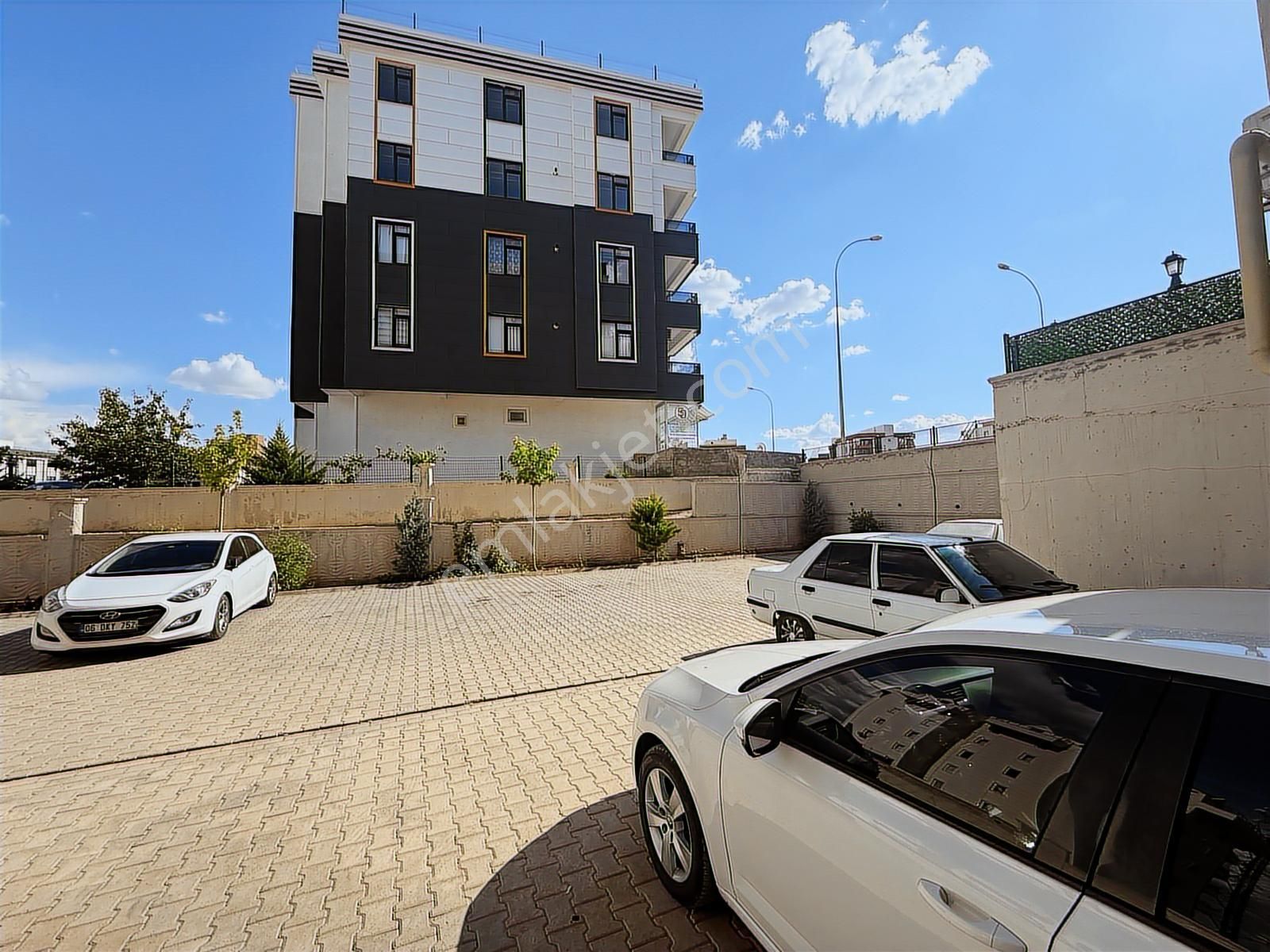 Fırsat Diresi 2+1 Satılık Giriş Kat - Görsel 10