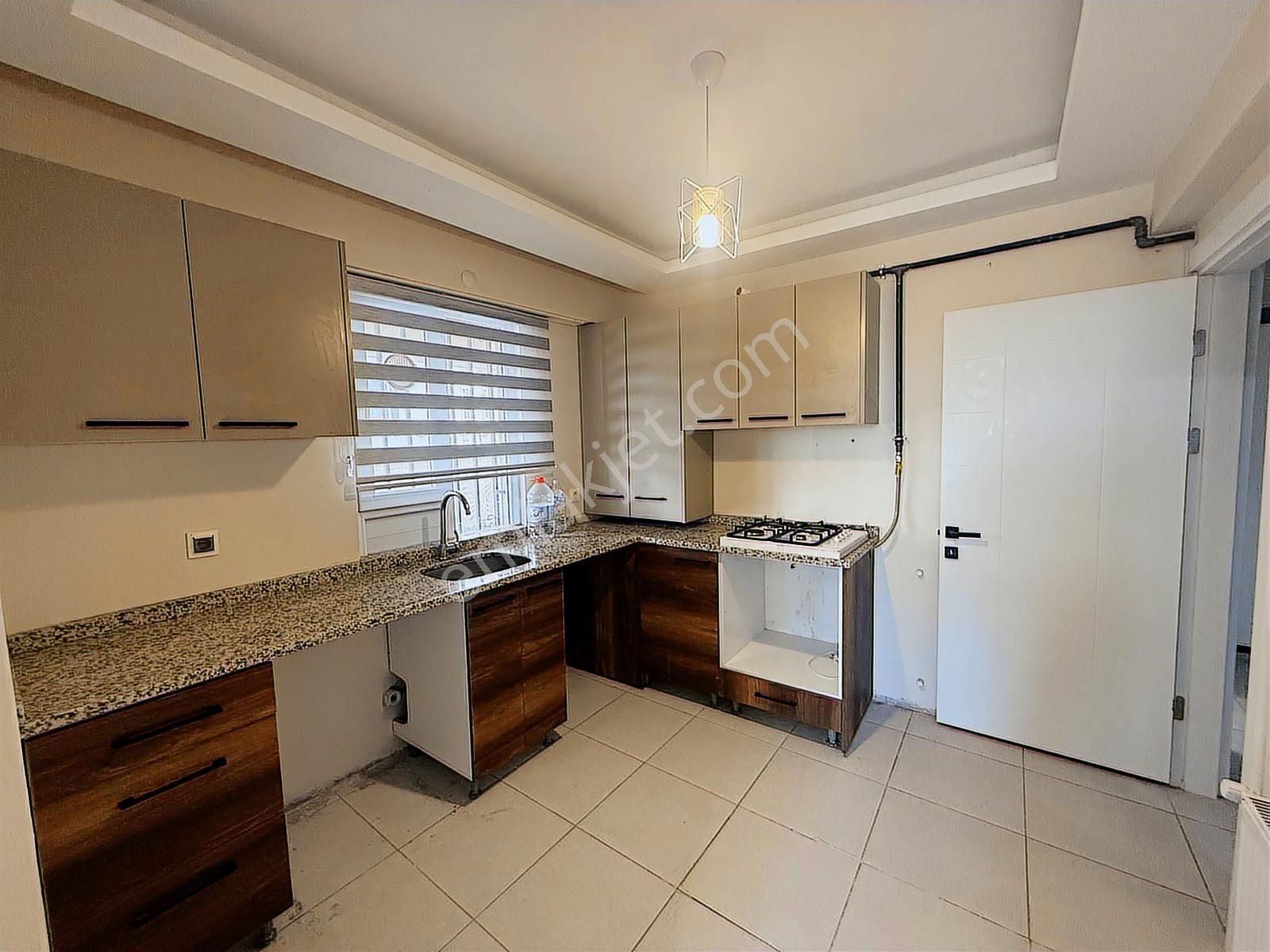 Fırsat Diresi 2+1 Satılık Giriş Kat - Görsel 11