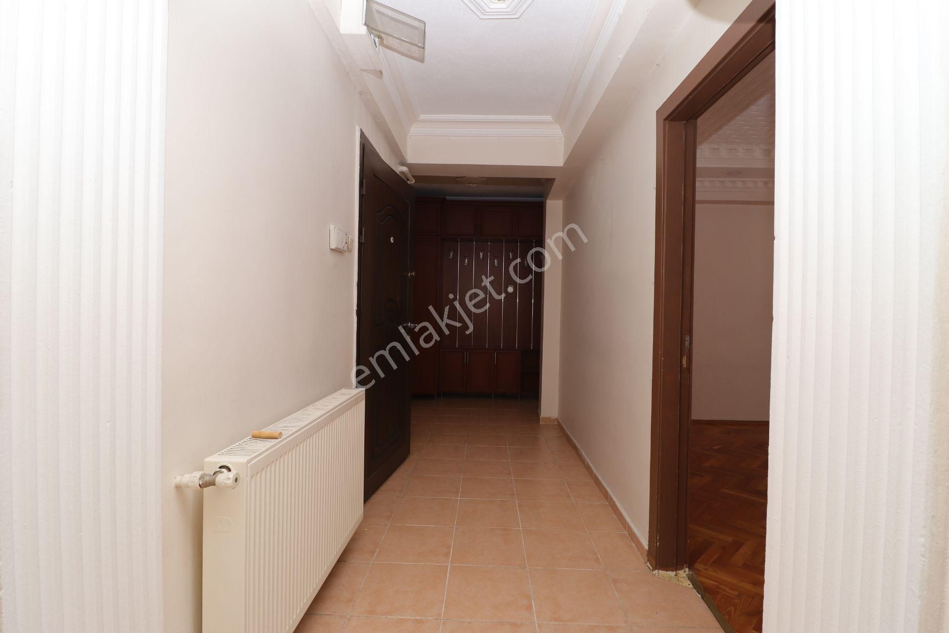 Akif'ten Elvankent Atakent Mah 4+1 180 M2 Geniş Daire - Görsel 18